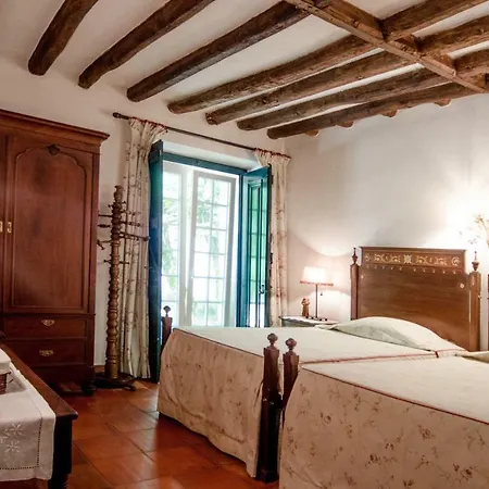 Quinta Do Tojal - Palacio Privado Familiar Ferreira do Zêzere